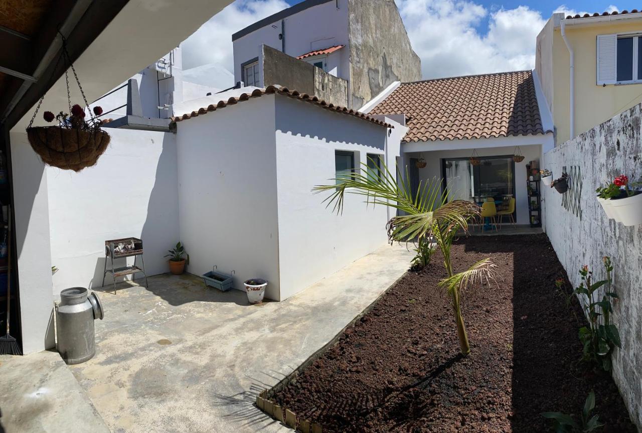 فيلا Ponta Delgadaفي Alojamento Bb House المظهر الخارجي الصورة